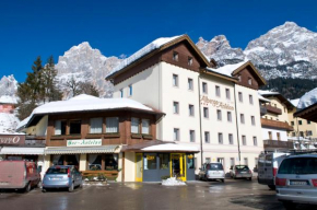  Albergo Antelao  Сан-Вито-Кадоре